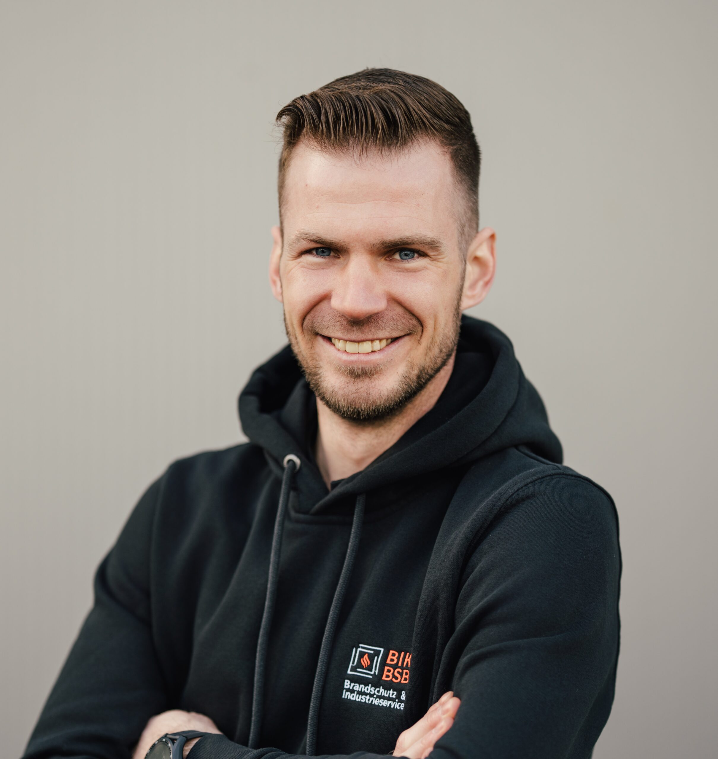 Dominik Bienst, Servicetechniker