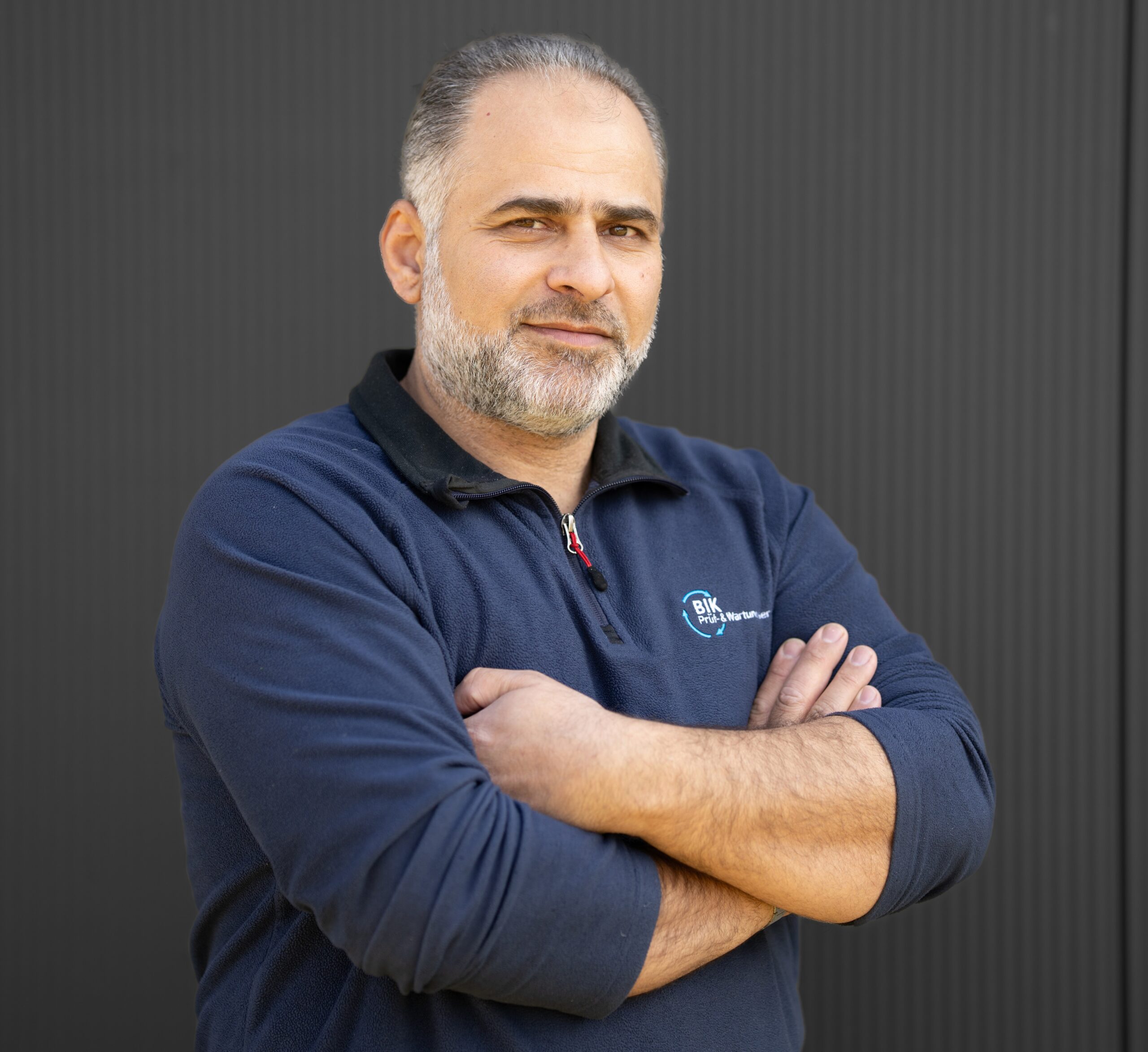 Emad Murad, Servicetechniker